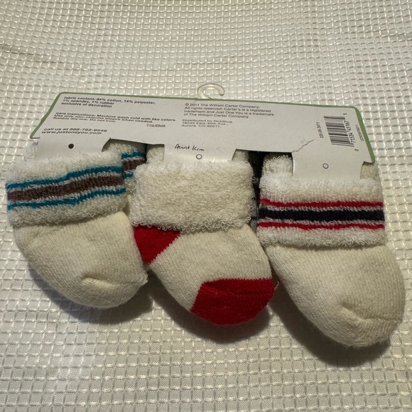 Carter’s 6pairs of socks size 0-3 months - Picture 3 of 3
